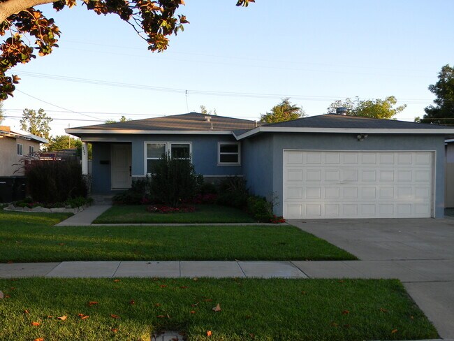 Foto del edificio - 332 E Oakmont Ave