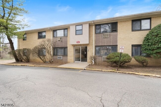 Foto del edificio - 401 US-22