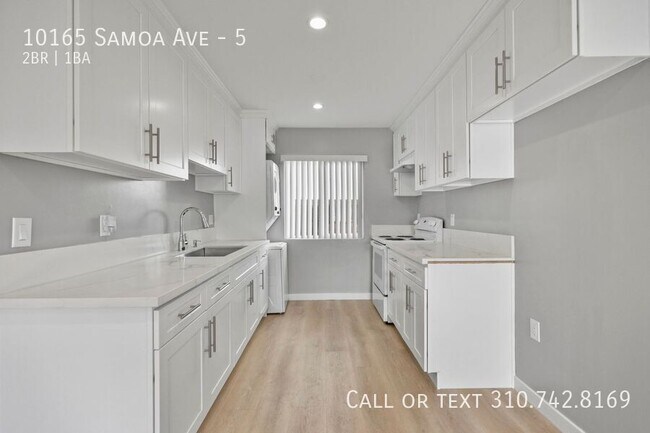 Foto del edificio - 10165 Samoa Ave