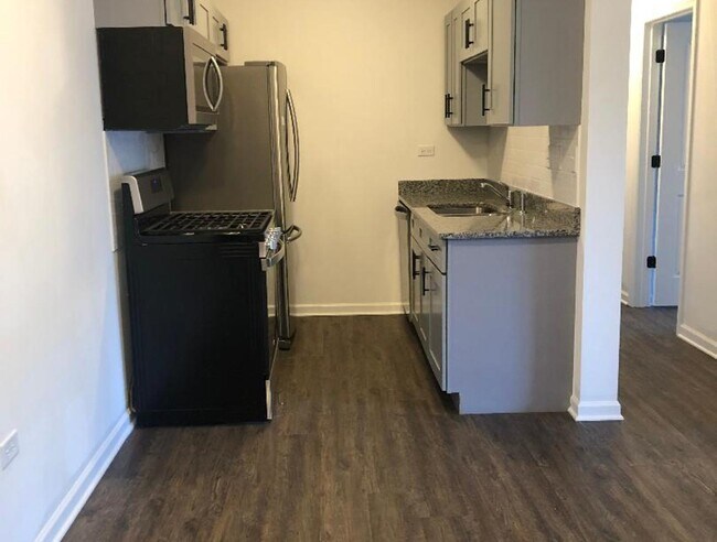 Foto del edificio - 831 Mcintosh Ct