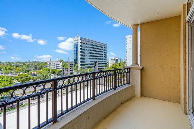 Foto del edificio - 3232 SW 22nd St