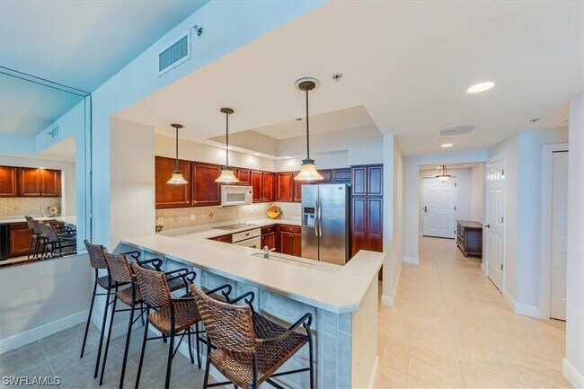 Foto del edificio - 3321 Sunset Key Cir