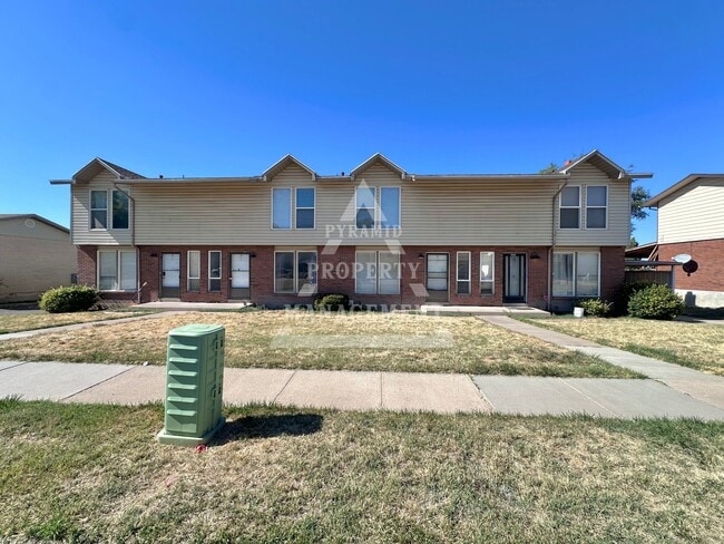 Building Photo - 5571 S 2800 W