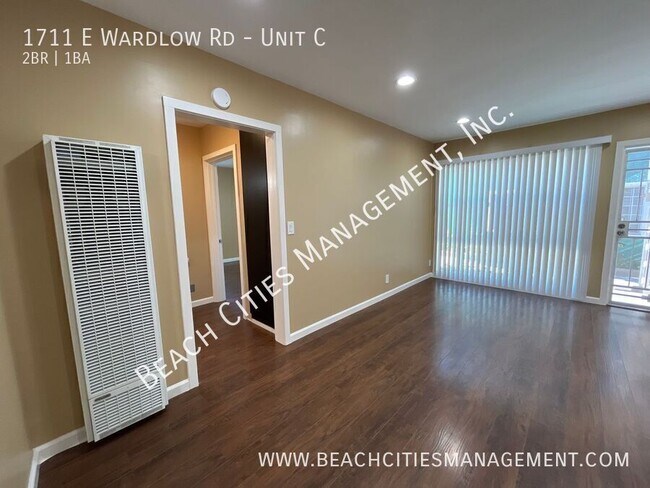 Foto del edificio - 1711 E Wardlow Rd