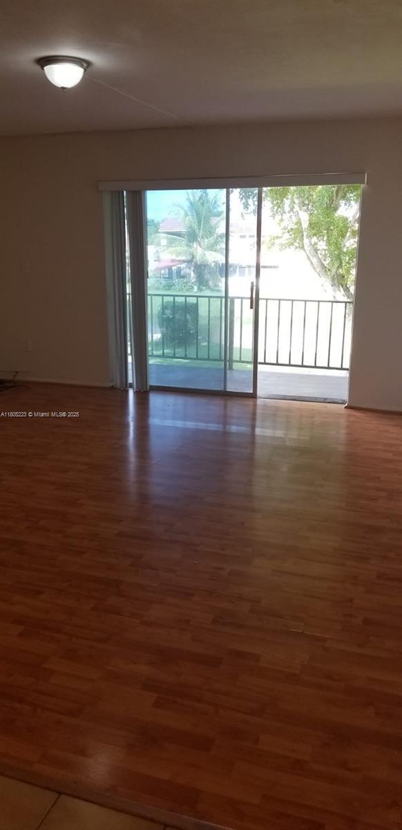 Foto del edificio - 10373 N Kendall Dr