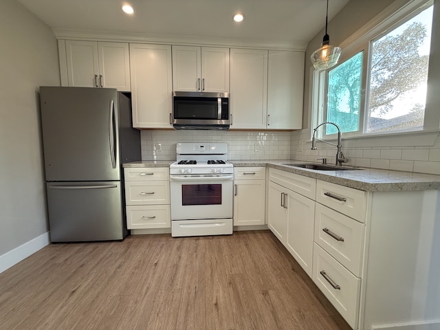 Kitchen - 1169 Leff St