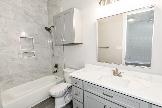 Foto del edificio - 18215 Polo Meadow Dr