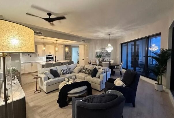 Building Photo - 1115 Central Ave