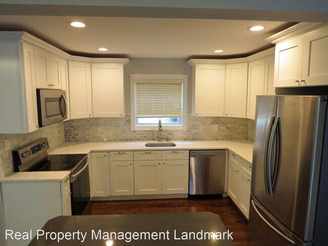 Foto del edificio - 4 br, 2.5 bath House - 194 Adirondack Drive