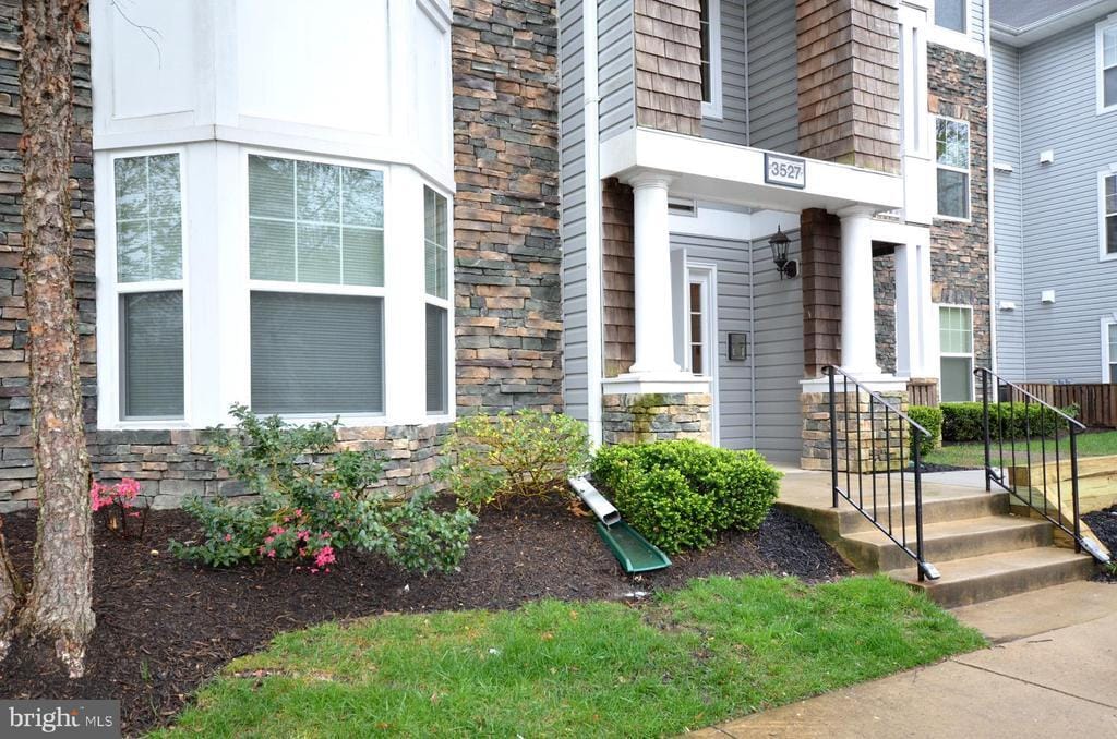 Foto principal - 3527 Piney Woods Pl