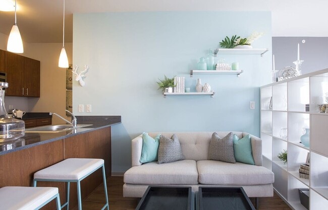 Building Photo - LPM Apartments