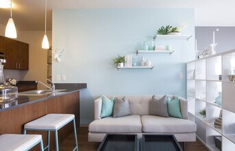 Building Photo - LPM Apartments