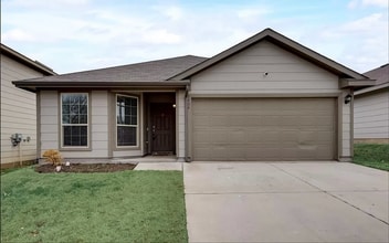 Building Photo - 1404 Glen Garden Dr