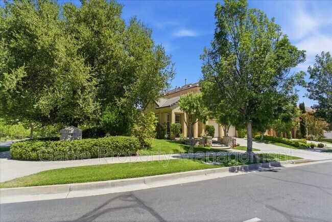 Foto del edificio - 26882 Greenleaf Ct