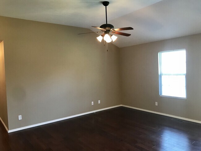 Foto del edificio - Beautiful home in West Springfield available Now