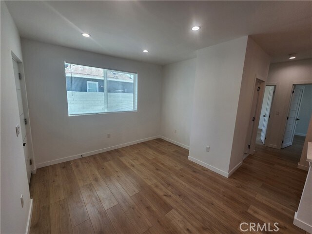 Foto del edificio - 10940 Oxnard St