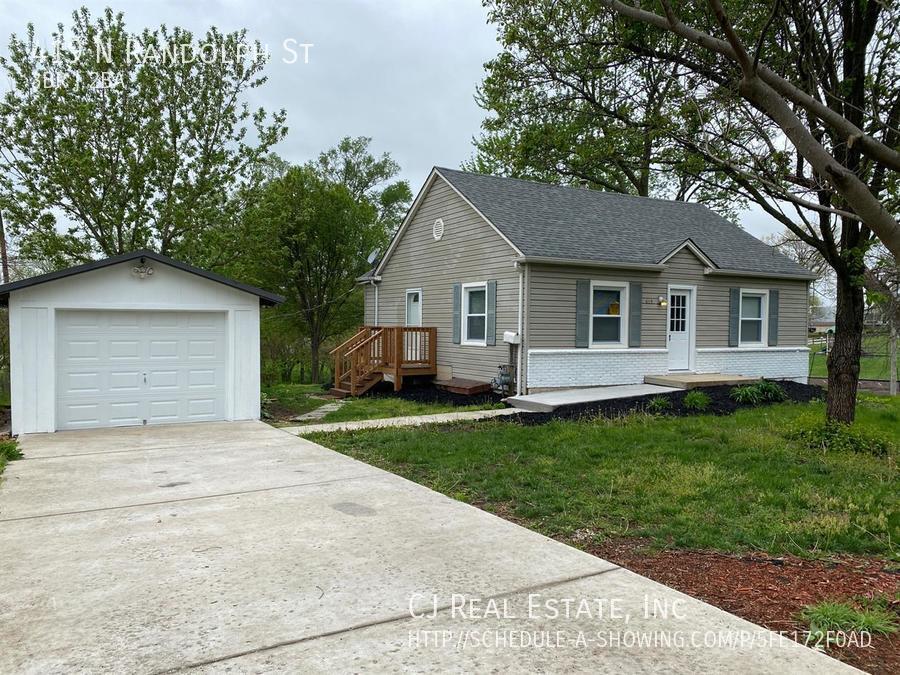 419 N Randolph St, Pleasant Hill, MO 64080 House Rental in Pleasant Hill, MO