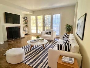 Building Photo - 340 11th St SE