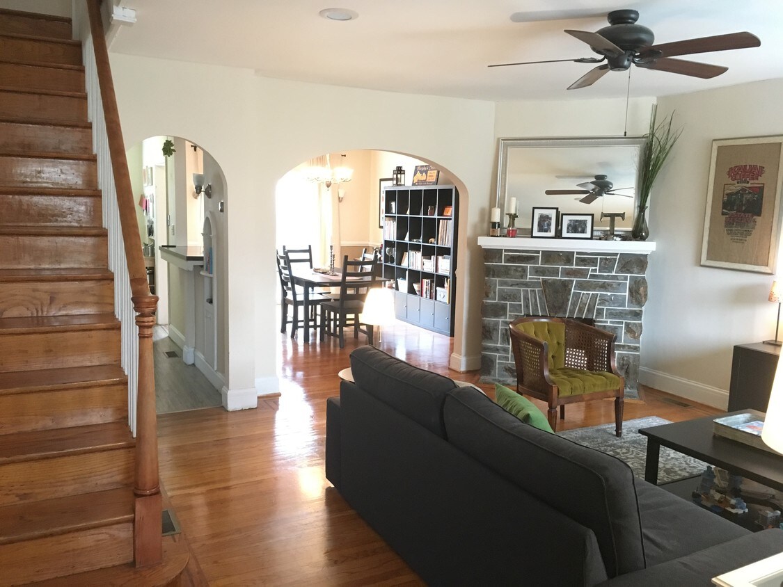 3714 Elkader Rd, Baltimore, MD 21218 Townhome Rentals in Baltimore MD