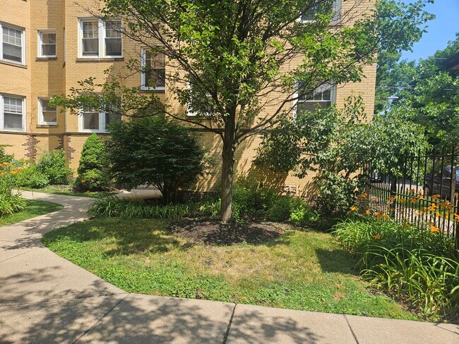 Foto del edificio - 4406 N Rockwell St