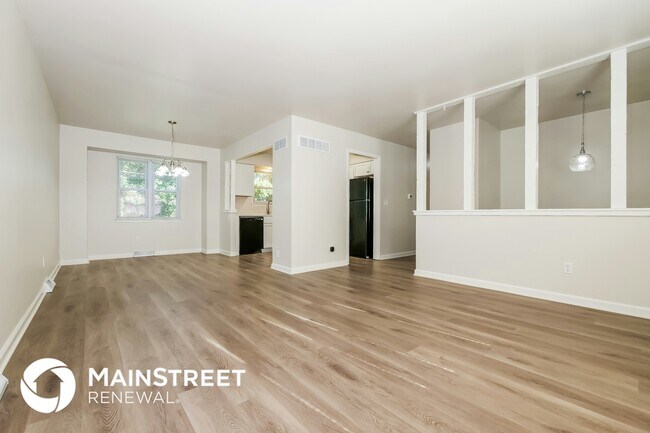 Foto del edificio - 5120 Goodman Ln