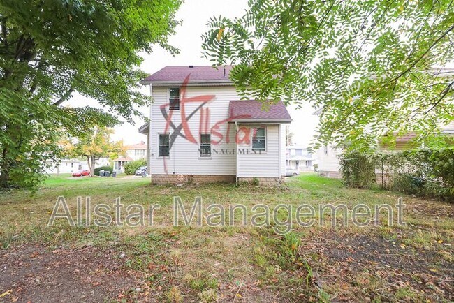 Foto del edificio - 488 Stanton Ave