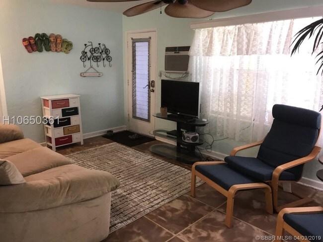 Foto del edificio - 309 Crocus Terrace