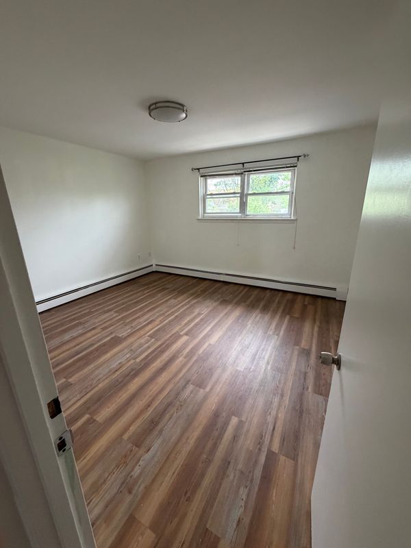 Foto del edificio - 347 Quincy Ave