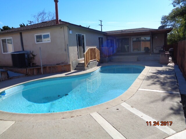Foto principal - 5430 Mary Lane Dr