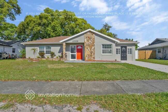 Foto del edificio - 12208 Florida Woods Ln