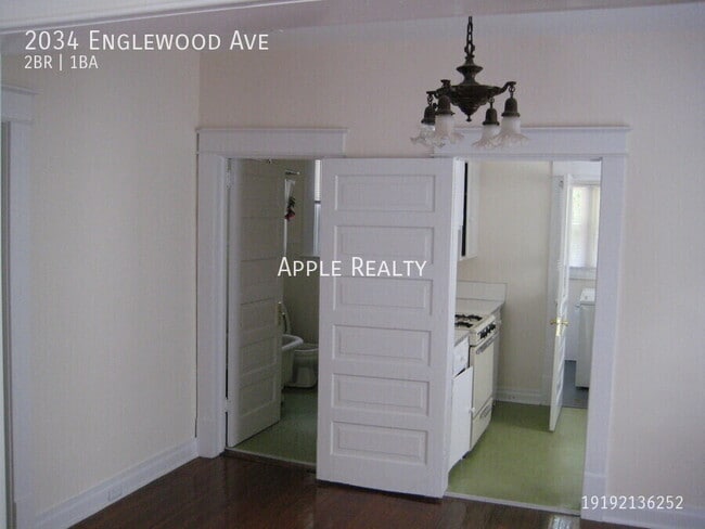 Building Photo - 2034 Englewood Ave
