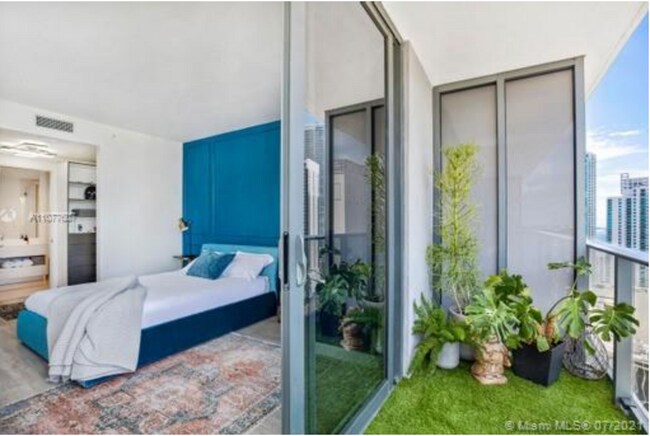 Foto del edificio - 55 SW 9th St
