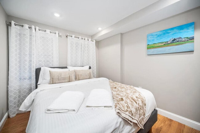 Foto del edificio - 169 Endicott St