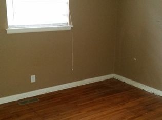 Building Photo - 7518 Redwood Dr