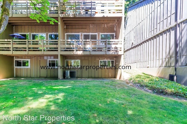 Building Photo - 3 br, 2.5 bath House - 4 Touchstone #82