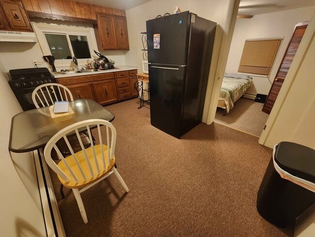 Building Photo - 430 Jordan Ave