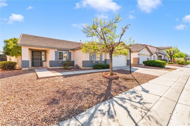 Foto del edificio - 929 Baritone Way