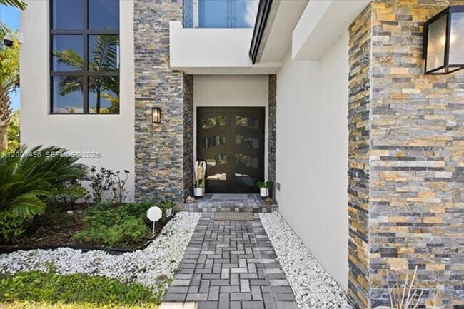 Foto del edificio - 12120 Rhino Oaks Dr