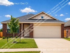 Building Photo - 2001 Chestnut Oak Ct