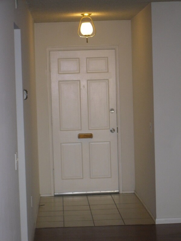 Foto del edificio - 810 E Washington Ave