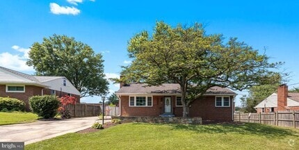 Building Photo - 16524 Walnut Hill Rd