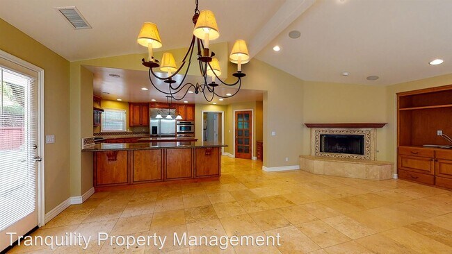 Building Photo - 4 br, 2 bath House - 7812 Wing Flight Court
