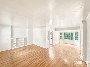 Building Photo - 3026 1/2 Sixth Ave