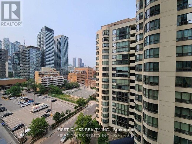 Building Photo - 18 Maitland Terrace