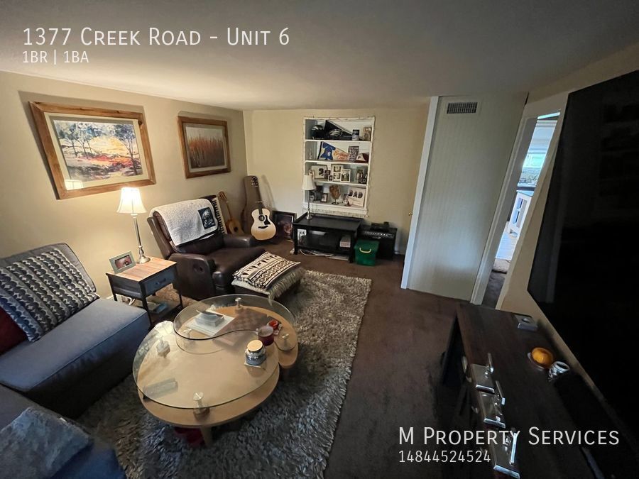 Primary Photo - Cozy One Bedroom Apartment Available for R...