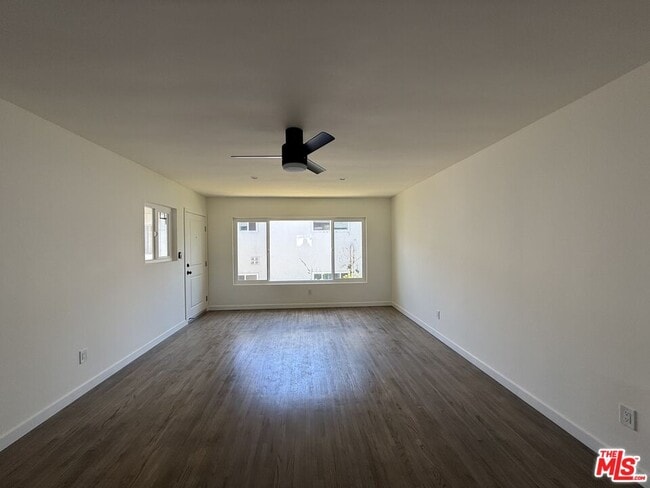 Building Photo - 25226 Loytan St