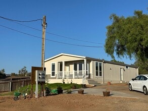 Building Photo - 1334 Keyes Rd