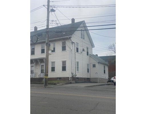 Primary Photo - 8 Montvale Ave