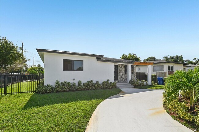 Foto del edificio - 5152 SW 6th St