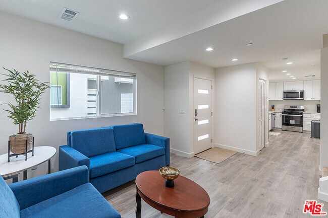 Foto del edificio - 846 N Edgemont St